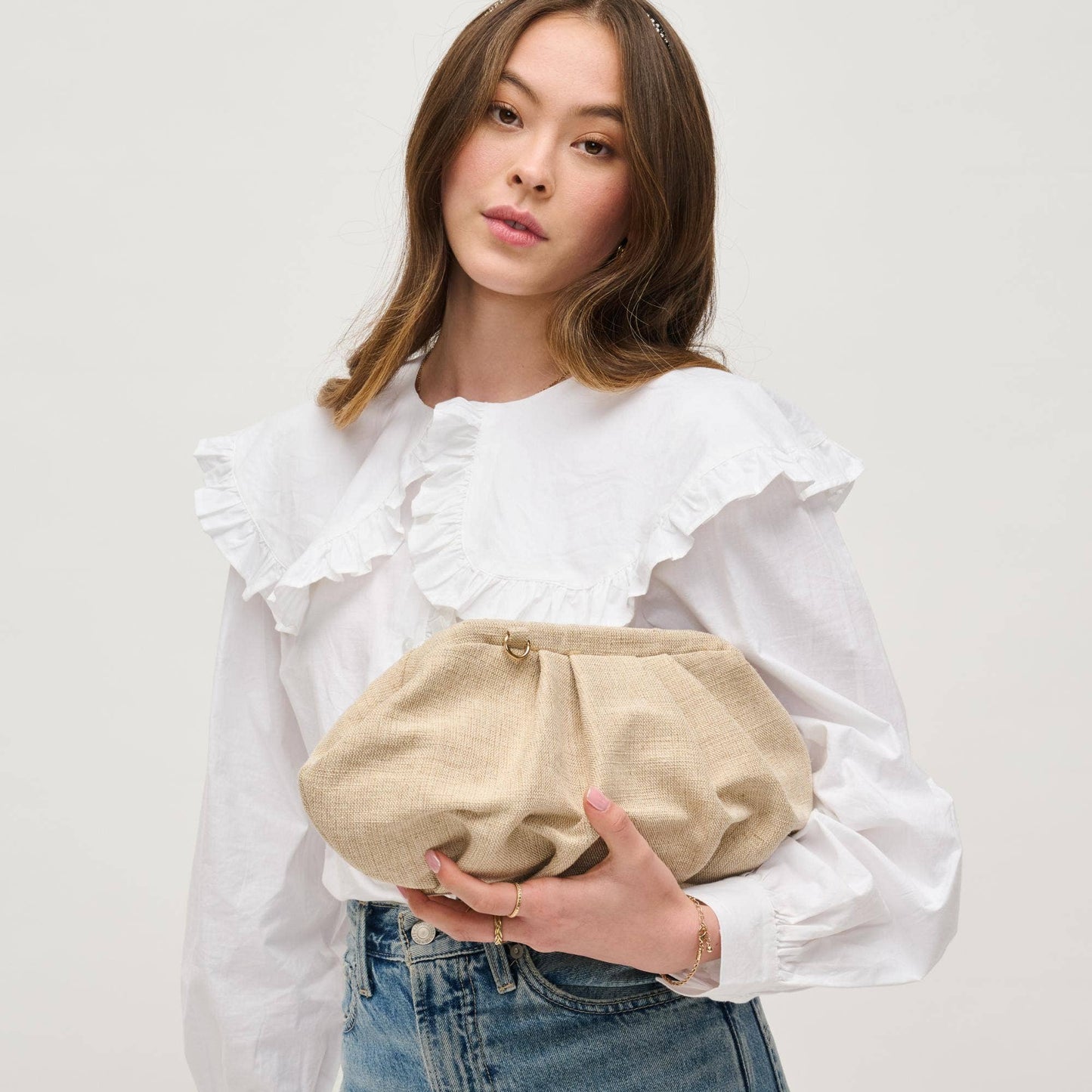 Straw Frame Clutch in Natural