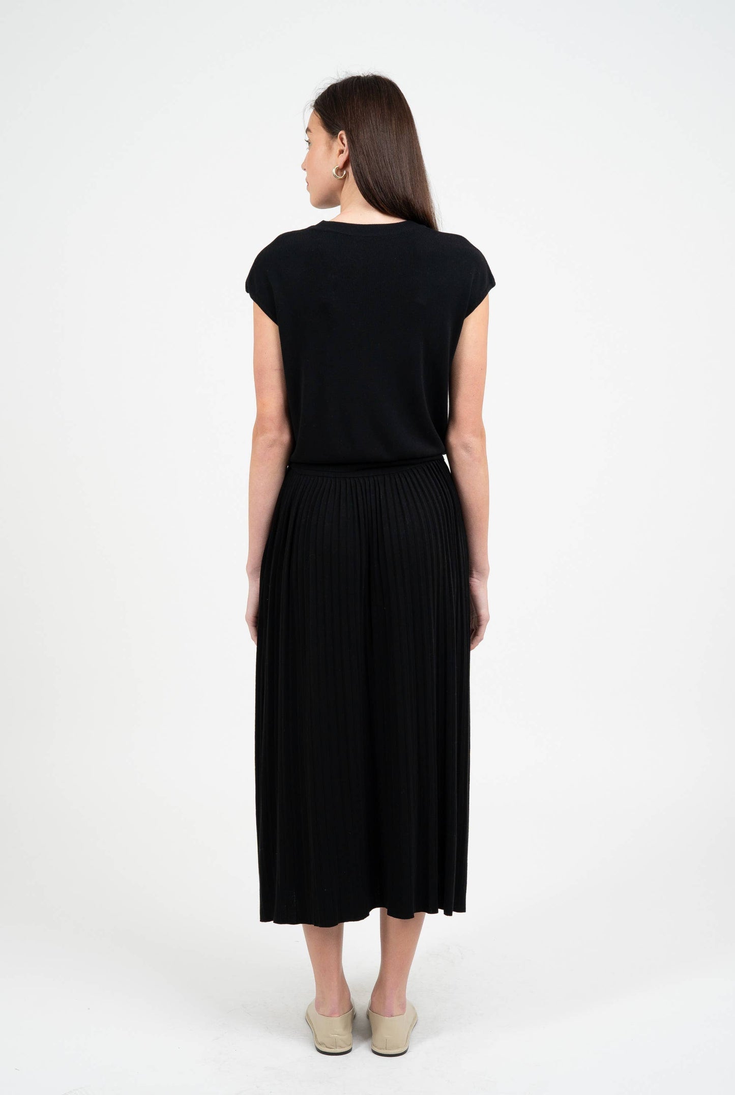 Lightweight Cap Sleeve Black Knitted Top