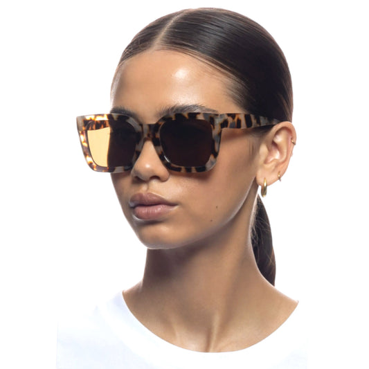 Aire Sunglasses Abstraction Sunglasses in Cookie Tart