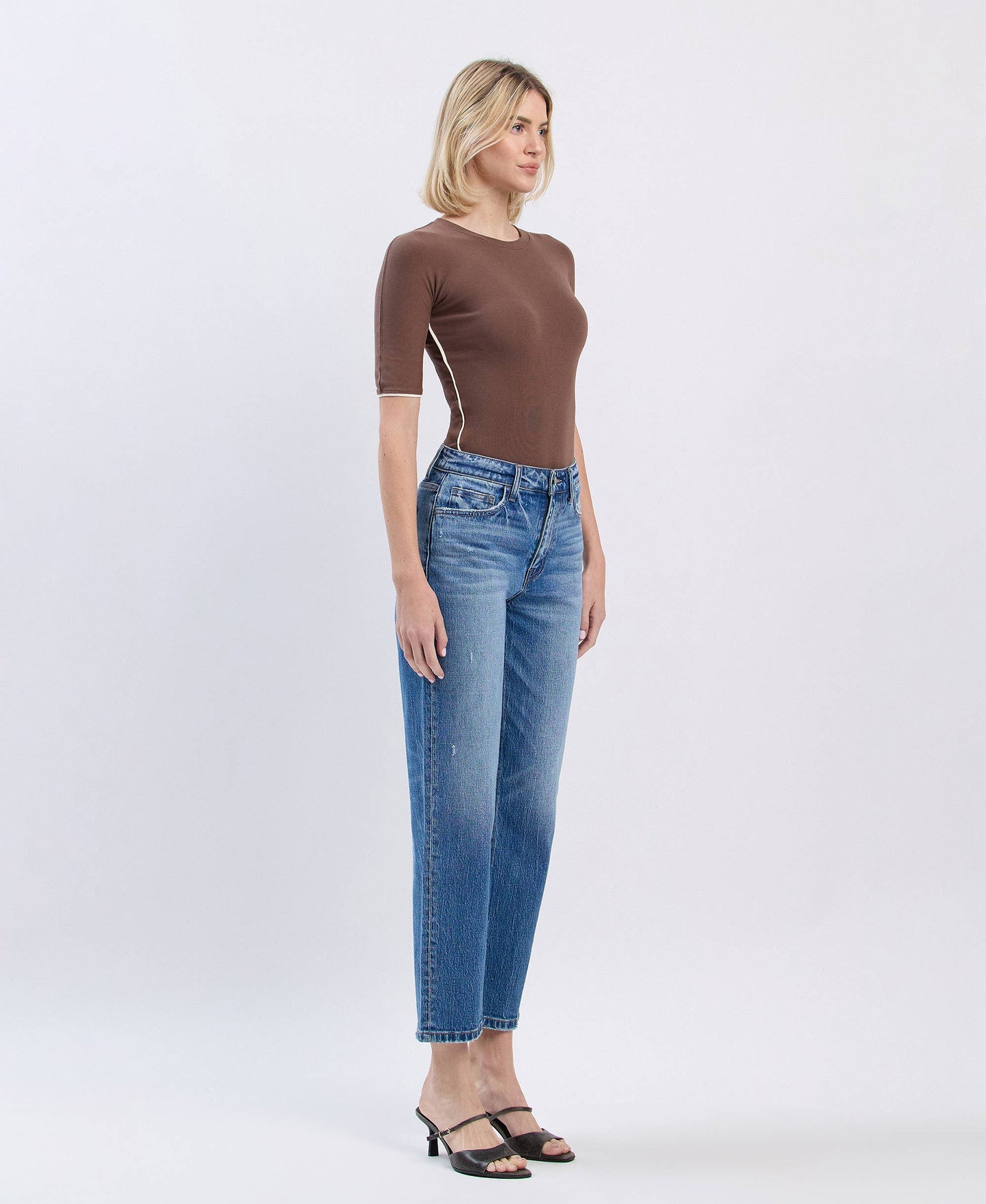 High Rise Mild Barrel Straight Leg Jean