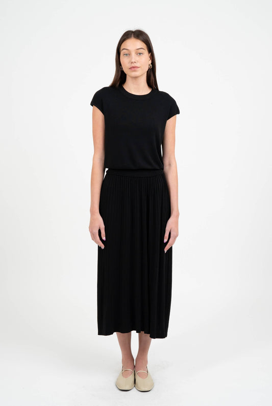 Lightweight Cap Sleeve Black Knitted Top