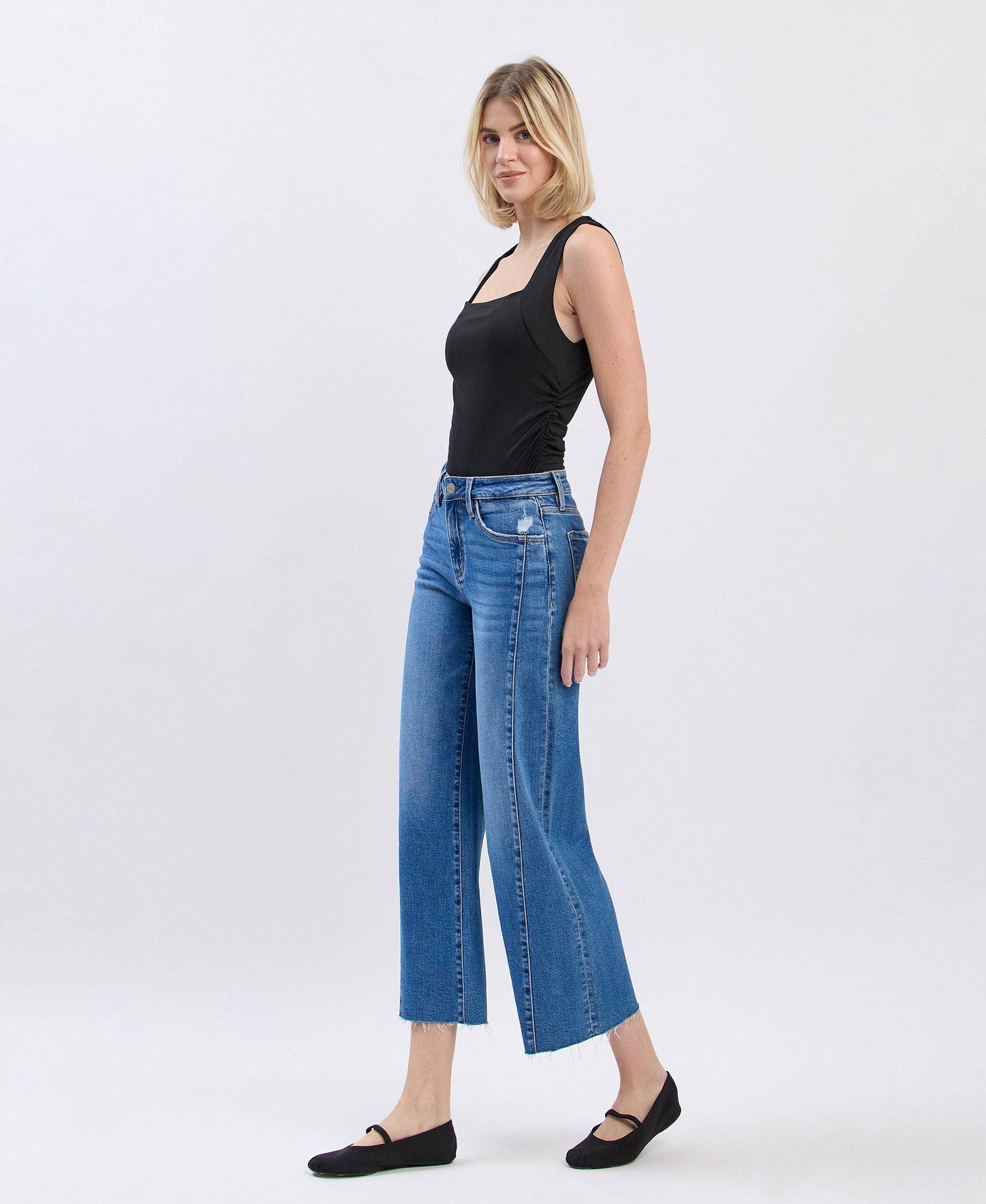 HIGH RISE RAW HEM TWIST WIDE JEANS